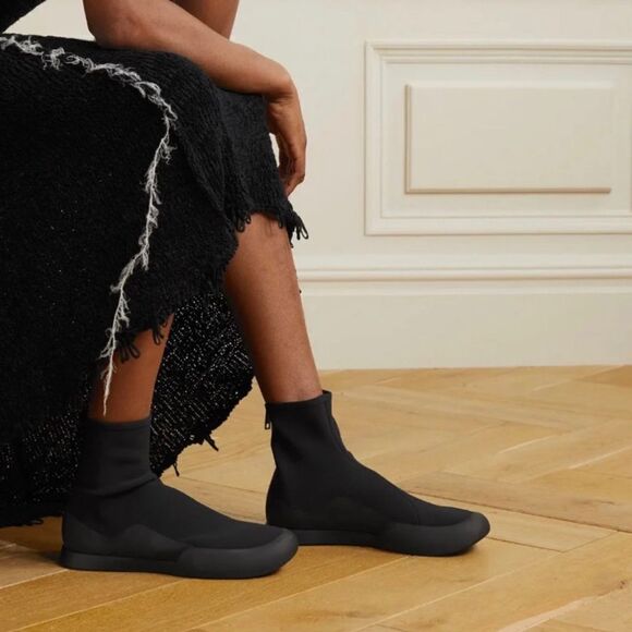 The Row Rubber-trimmed scuba ankle boot size 39 - Picture 3 of 15